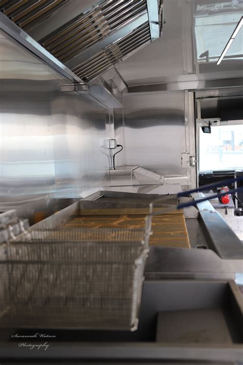 dura stainless & sheet metal mfg. ltd|CUSTOM FOOD TRUCKS .